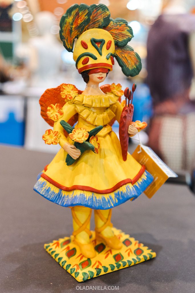 Alentejo artisans craft the UNESCO listed bonecos de Estremoz from clay