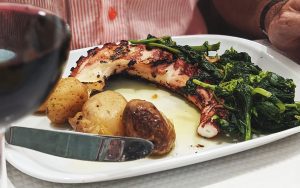 Das Flores serves one of the best octopus dishes in Lisbon.