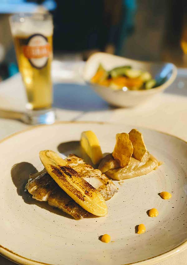 Espada preto Madeira Island Taberna do Ruel