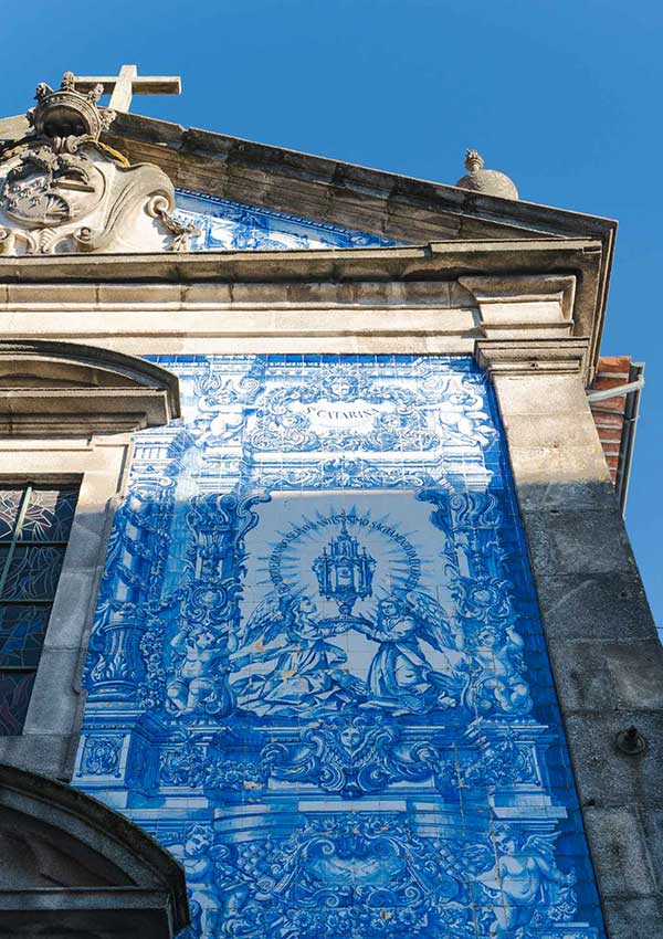 Capela das Almas de Catarina or Santa Catarina Chapel in Porto