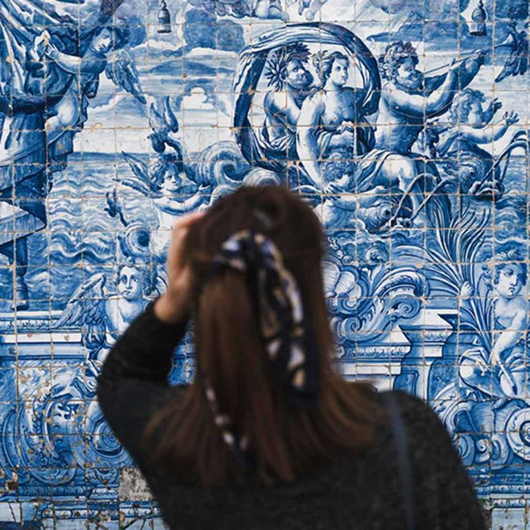 Sé Cathedral do Porto is full of tiles