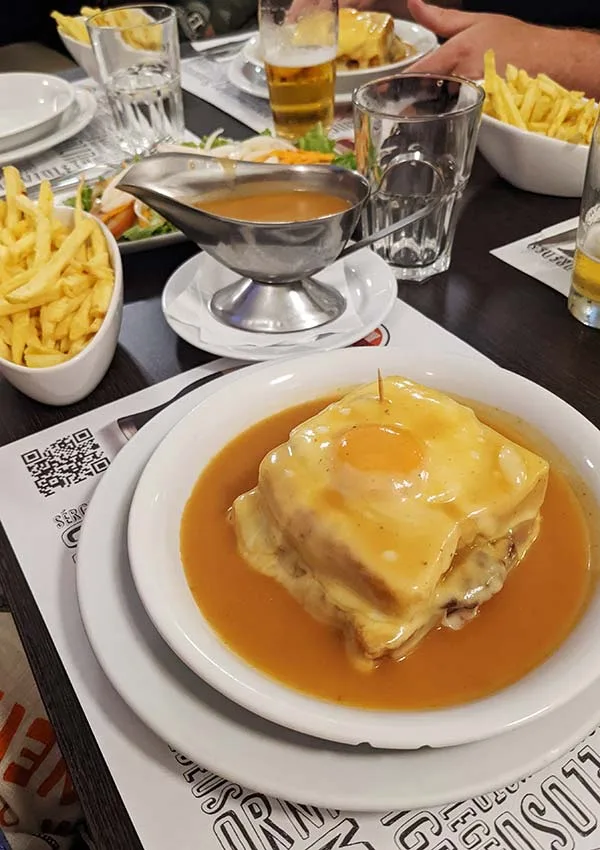 Lado B does one of the best francesinhas in Porto